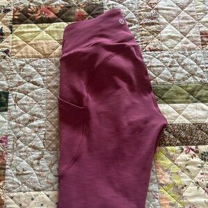 Size 4 Red/Pink Wunder Train Leggings with pockets
